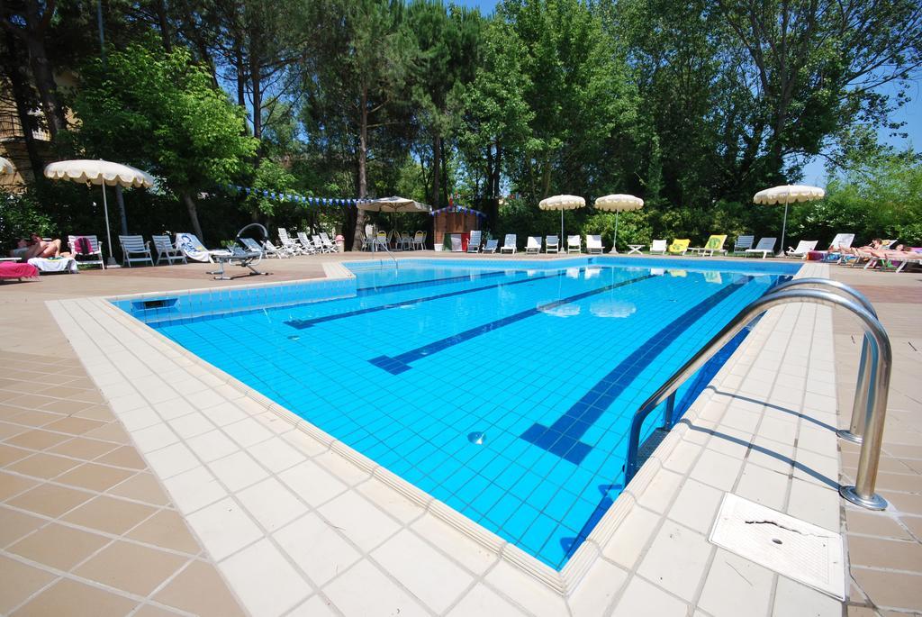 Hotel Plutone Cervia Dış mekan fotoğraf