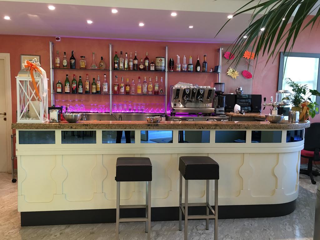 Hotel Plutone Cervia Dış mekan fotoğraf