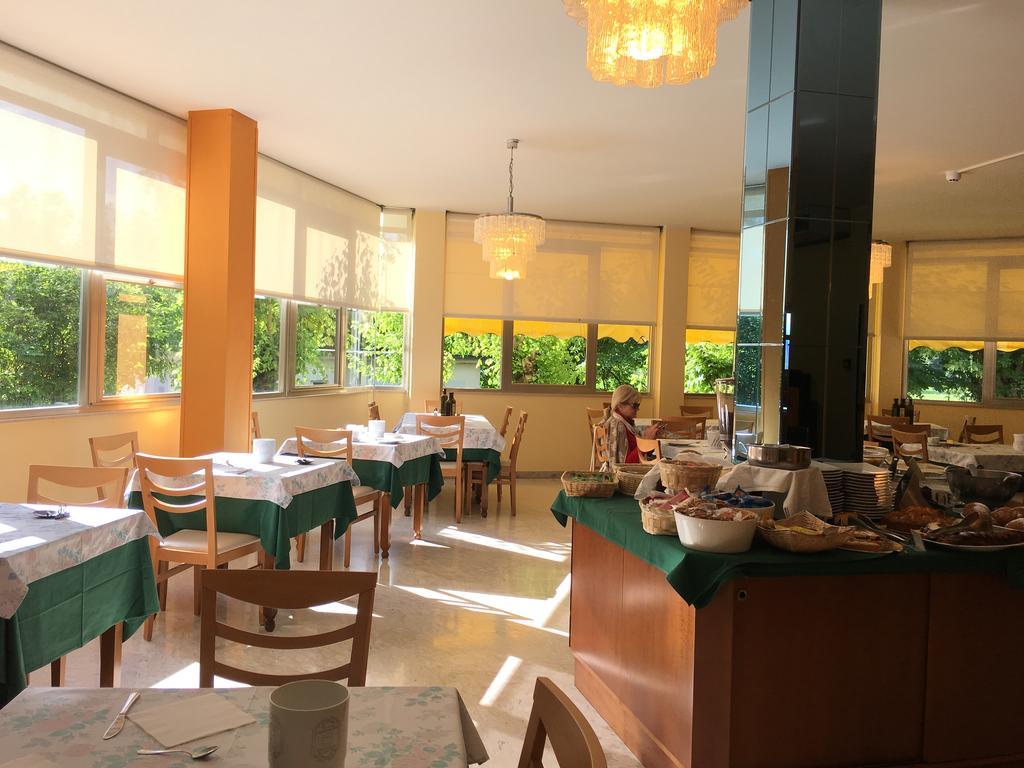Hotel Plutone Cervia Dış mekan fotoğraf
