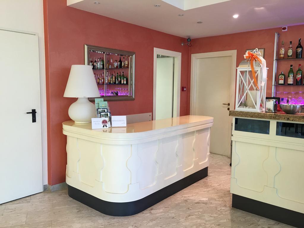 Hotel Plutone Cervia Dış mekan fotoğraf
