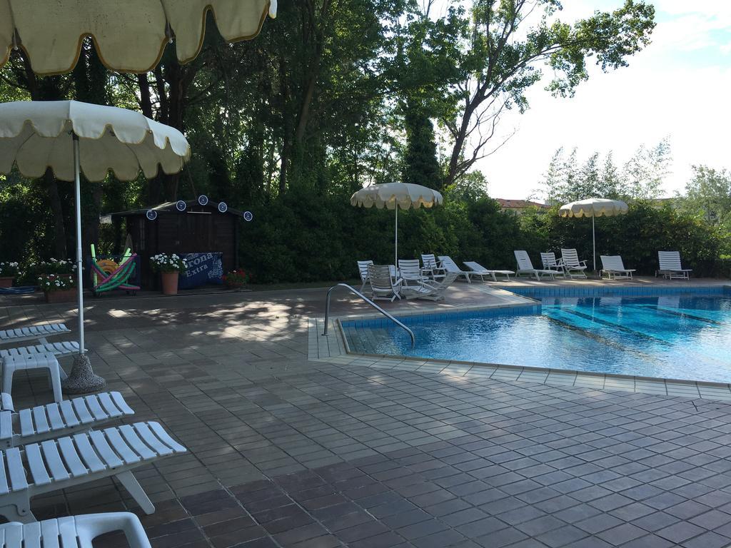Hotel Plutone Cervia Dış mekan fotoğraf